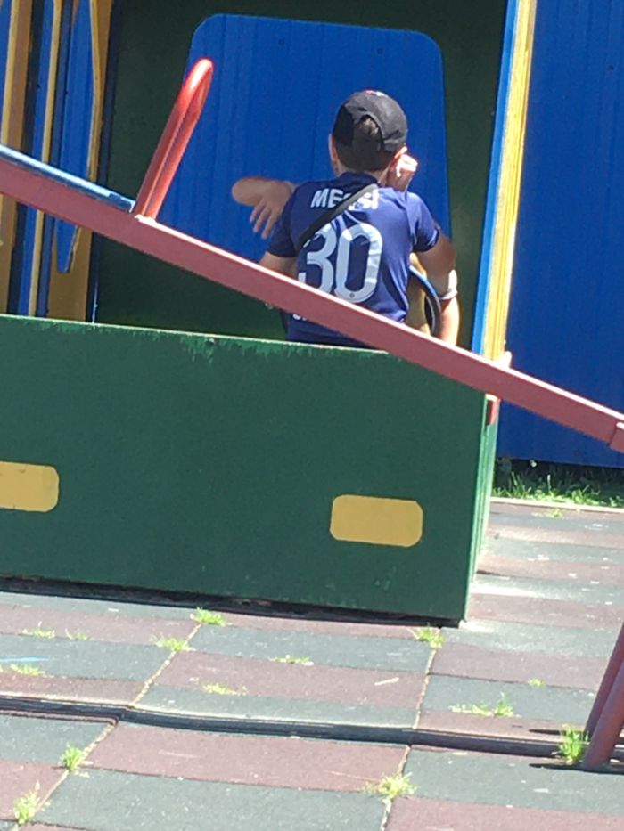 DEKOMORES 2