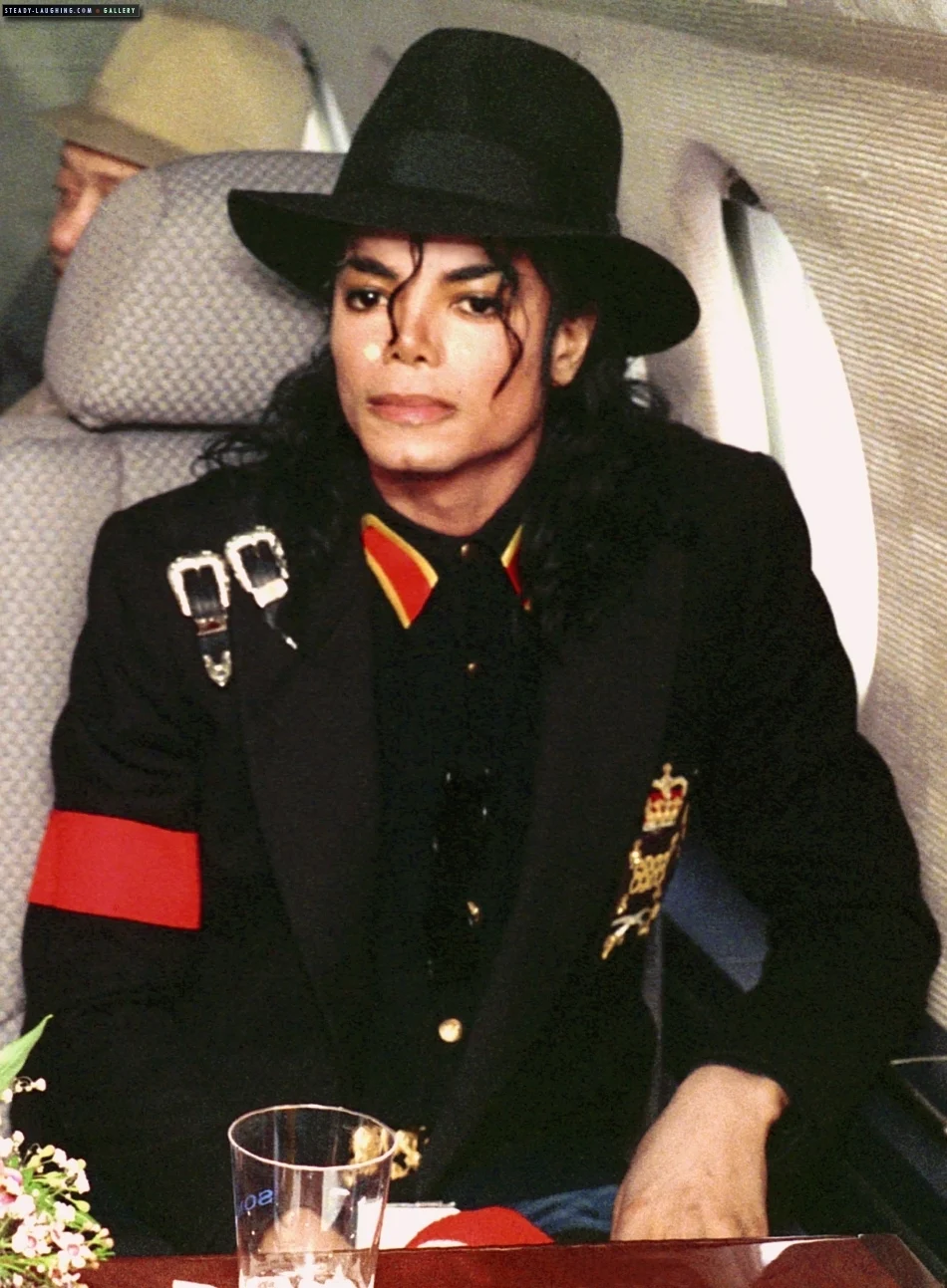 Michael Jackson (Calm voice)
