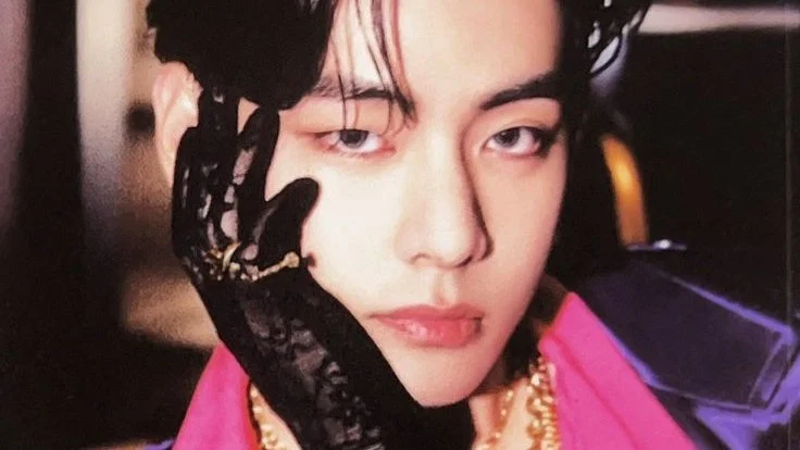V of Bts! (2)