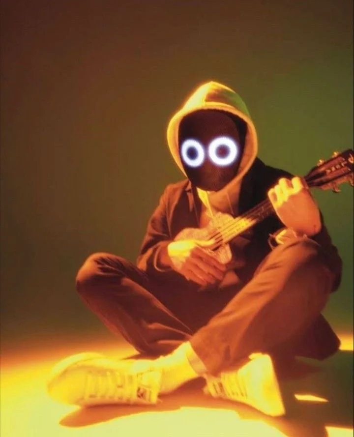 BoyWithUke