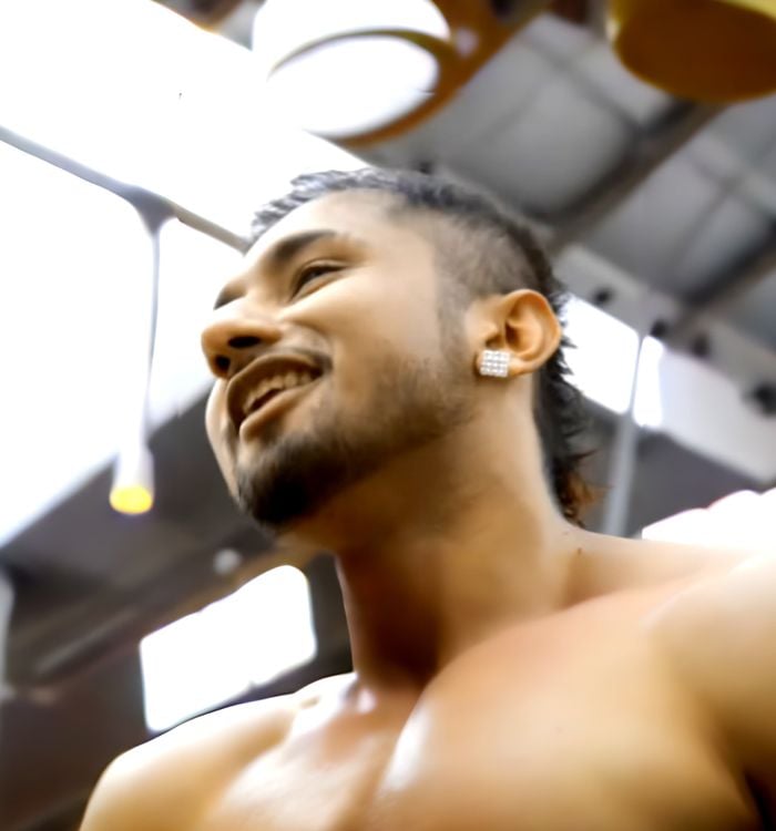 Yo Yo Honey Singh (2012 Scream Rap Voice)