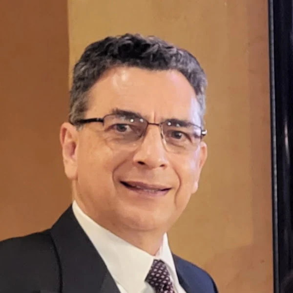Carlos Plus