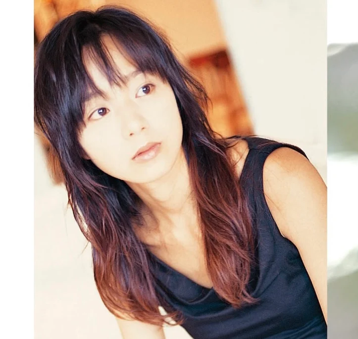 Azuki7 Garnet crow