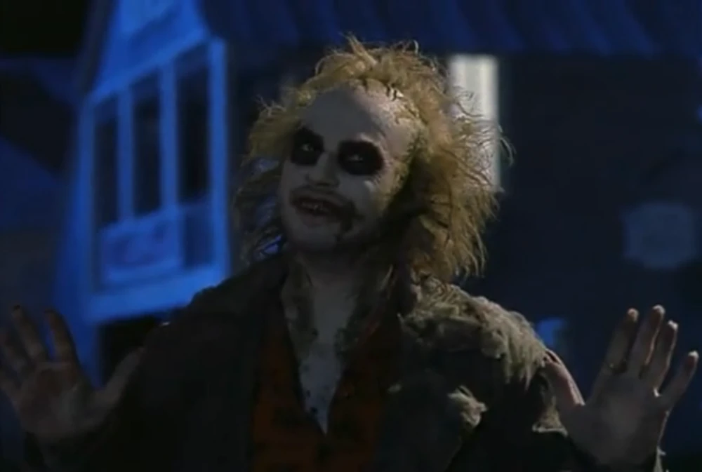 Beetlejuice (Beetlejuice 1) (Español Latino)
