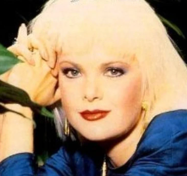 Ann Jillian (In The Middle Of Love Era)