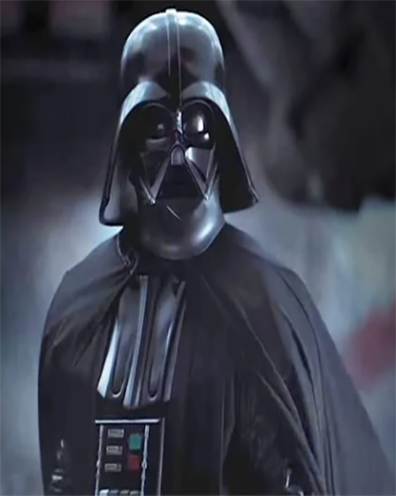 Darth Vader Castellano (Pedro Tena)
