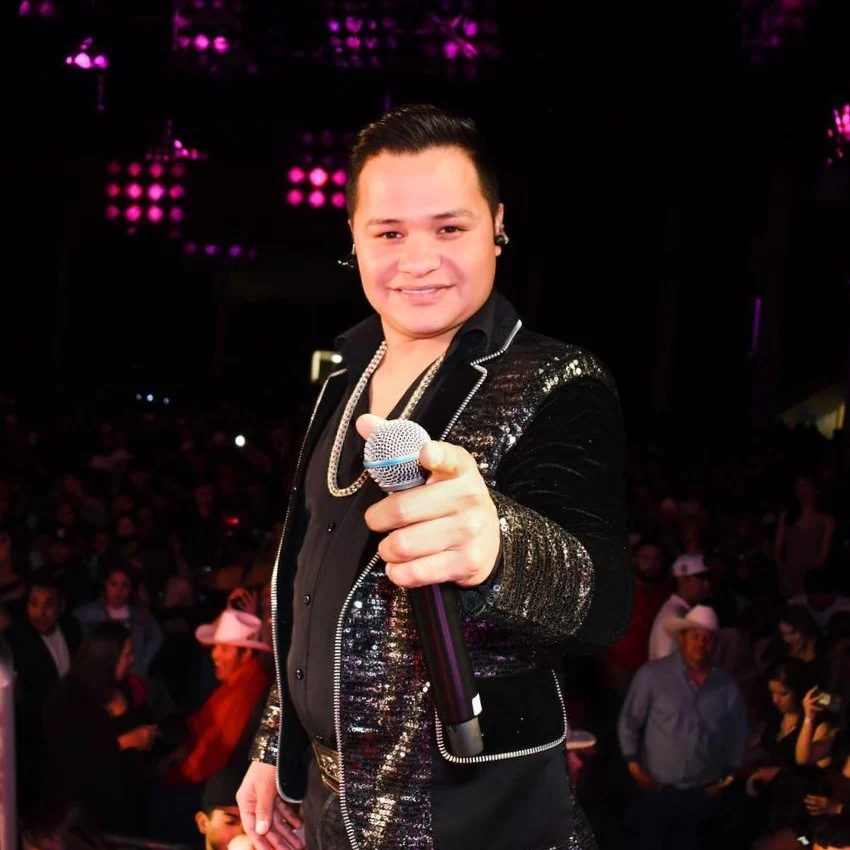 Rafael Gonzalez (Banda Los RecoditosTV) [Mejorado] [Latino] HD