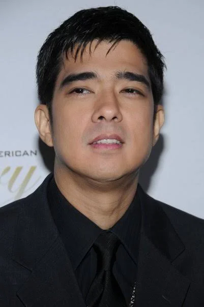 Francis Magalona 