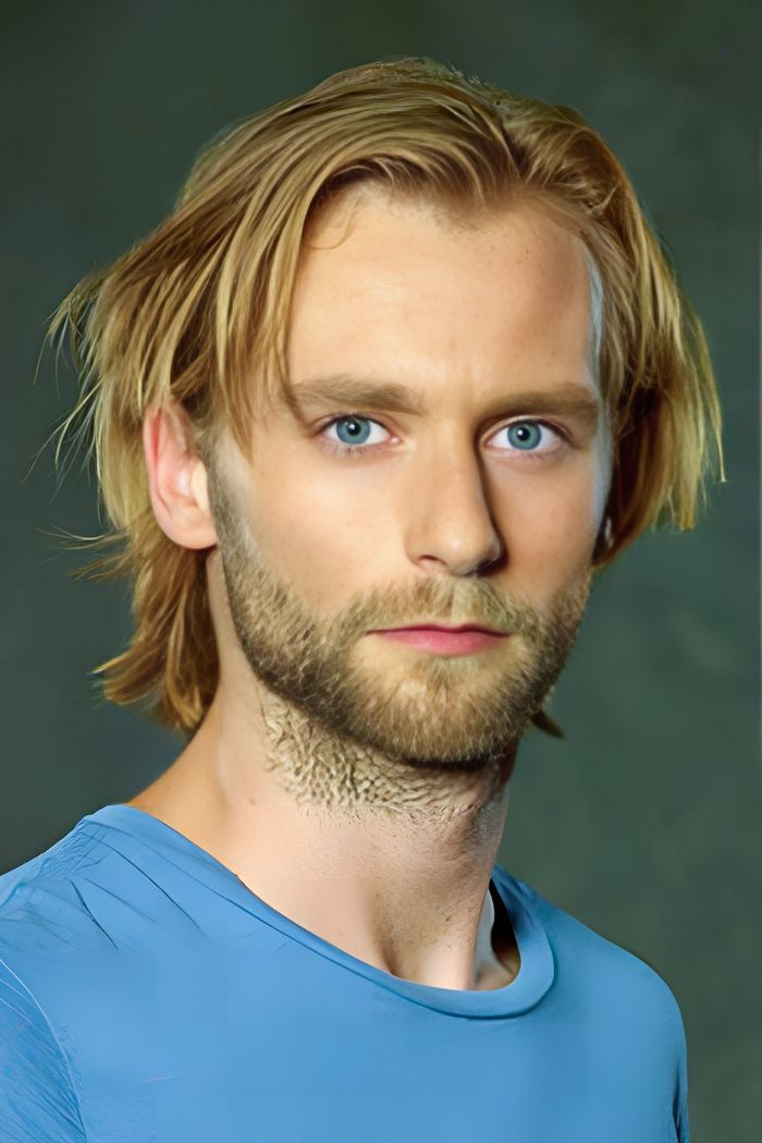 Joe Anderson/(Max Carrigan) - singing