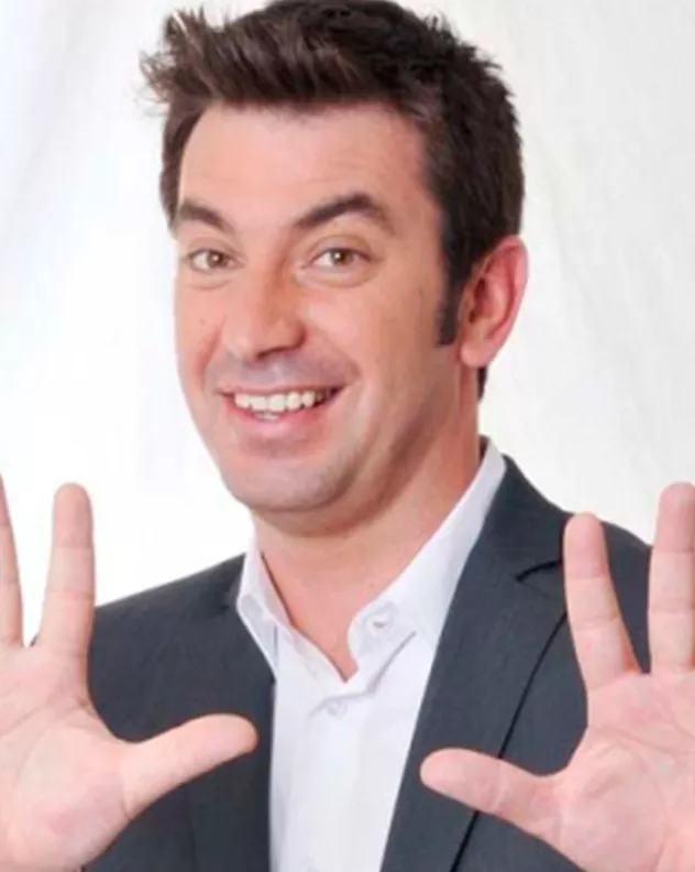 ARTURO VALLS