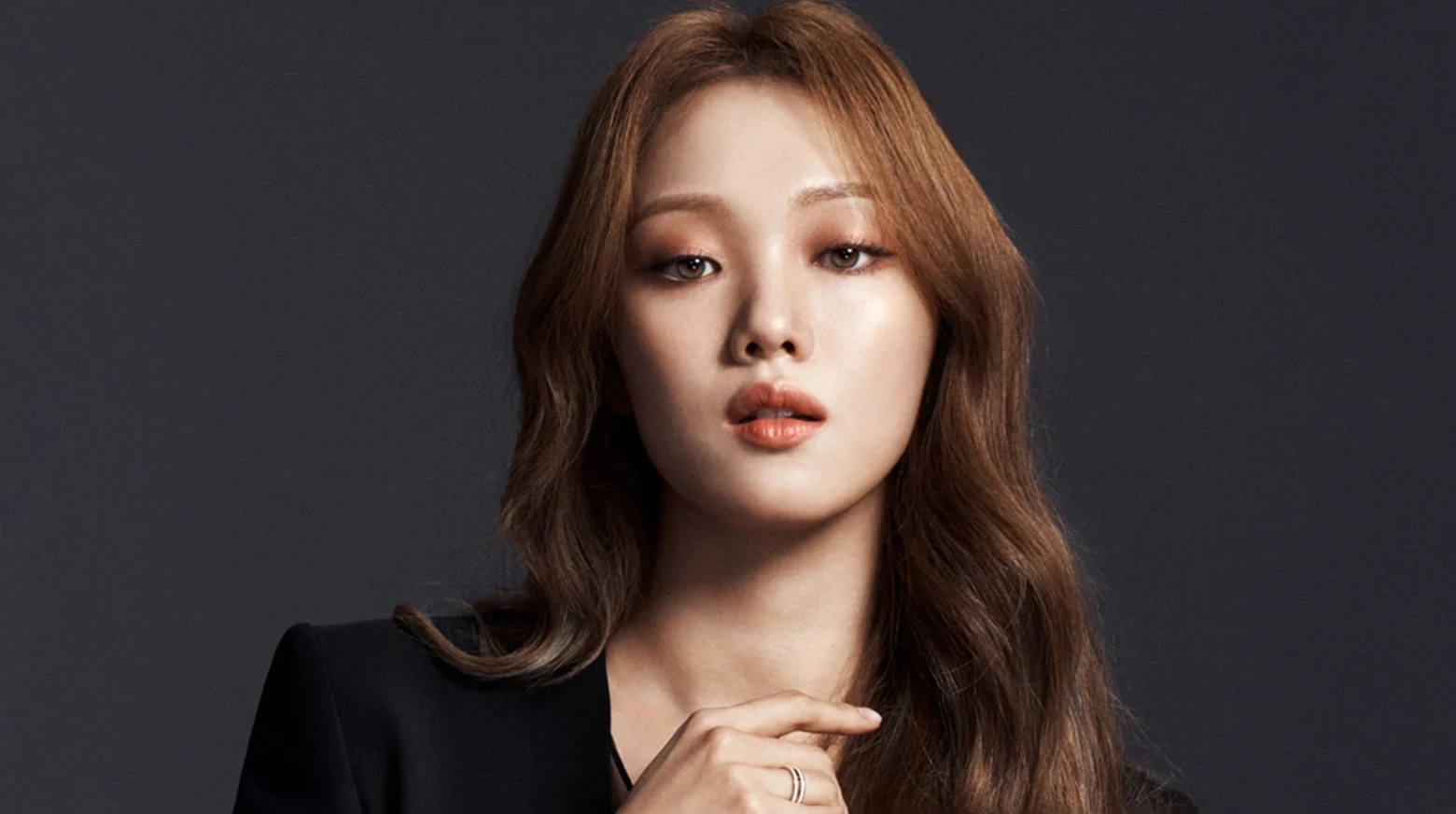 Lee Sung-Kyung (Korean Actress and Model)