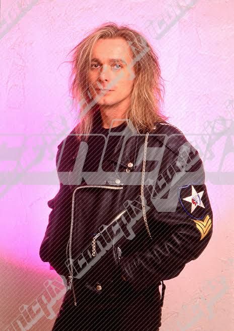 Robin Zander (1988 / Lap Of Luxury Era)