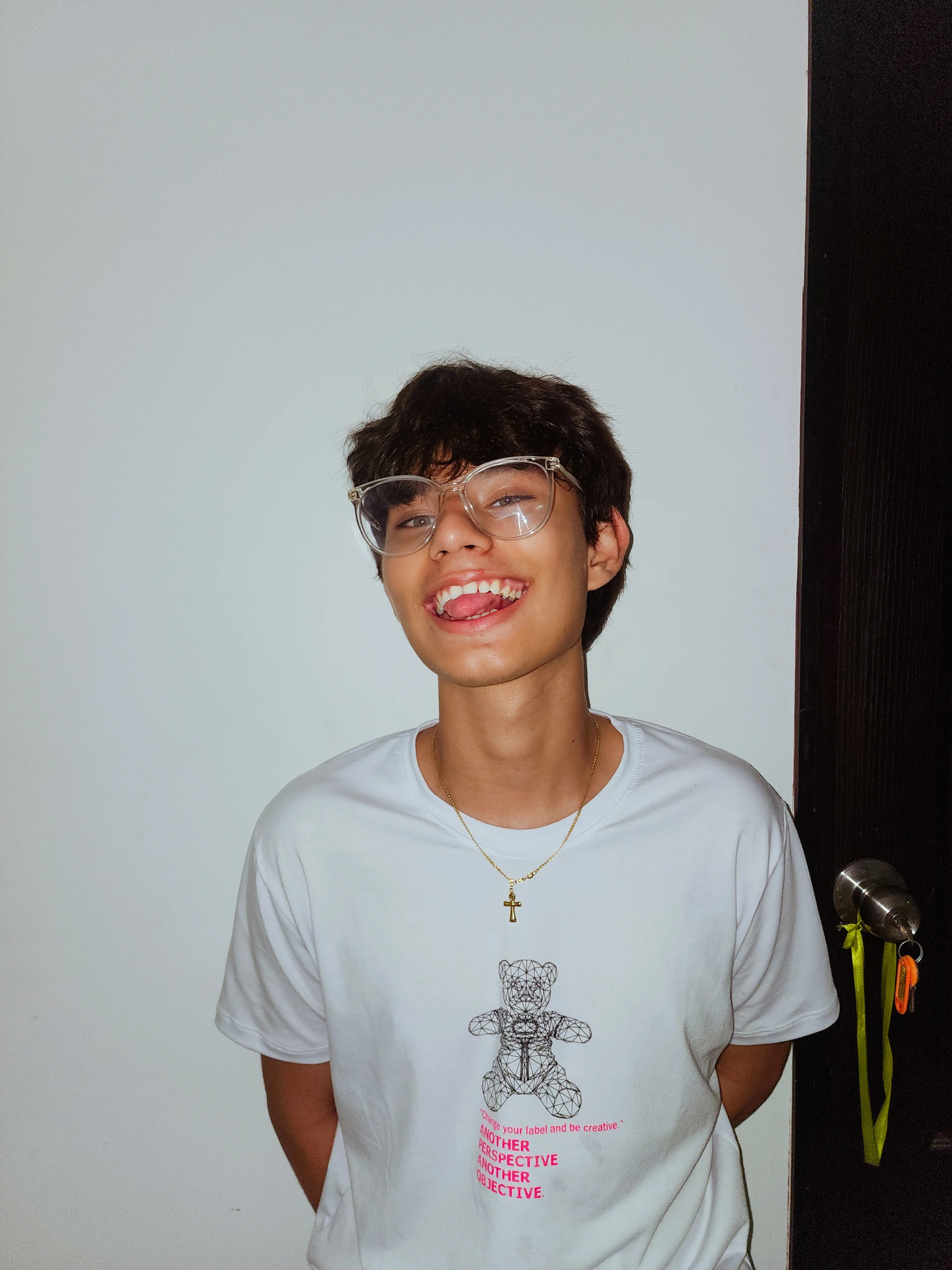 MG