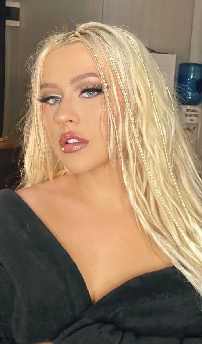 Cristina Aguilera espanish