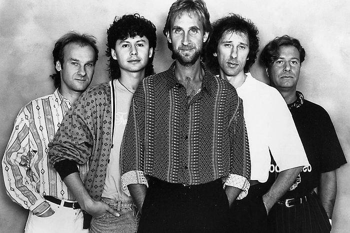 Paul Carrack - Mike + The Mechanics (The Living Years Single)