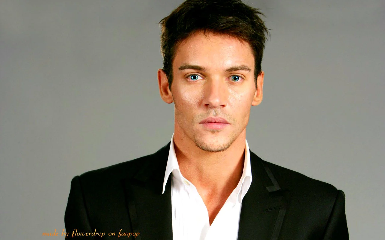Jonathan Rhys Meyers