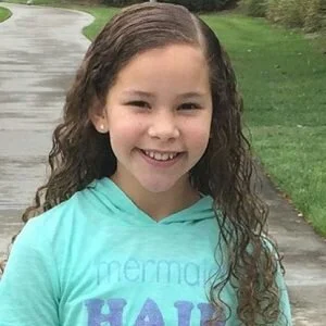 Olivia Haschak (Haschak Sisters)