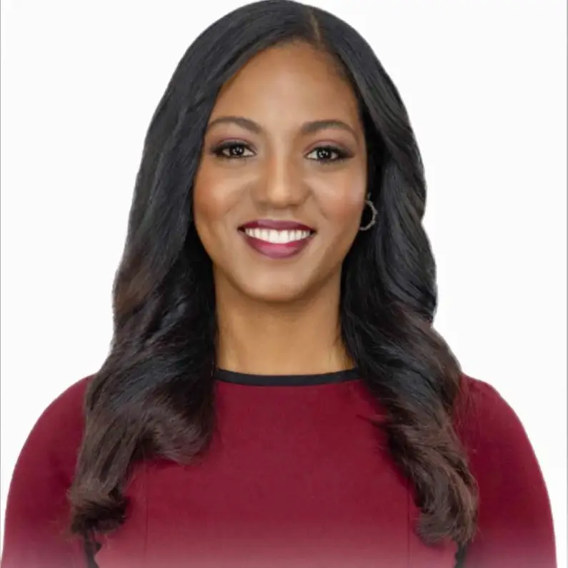 Yaimee Bell (Telemundo 47)