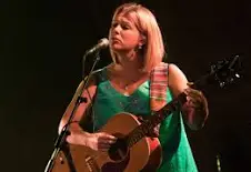 Lowri Evans