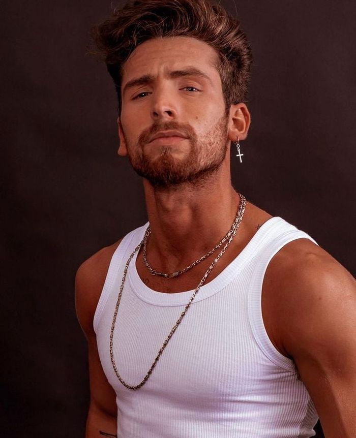 Maximo espindola [ Mya ]