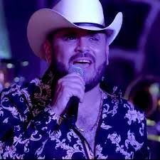 El Komander (En Vivo 2025 Medley Festival Arre) Version 2, Trained