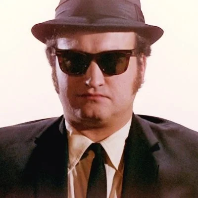 jake blues [the blues brother] ( italian massimo giuliani)