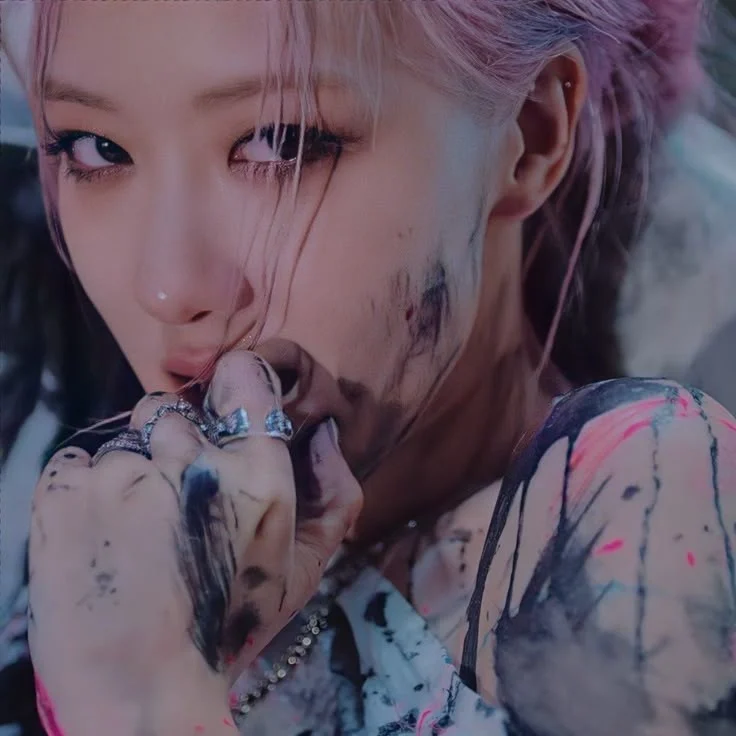 Park Chaeyoung/Rosé: 800 EPOCHS