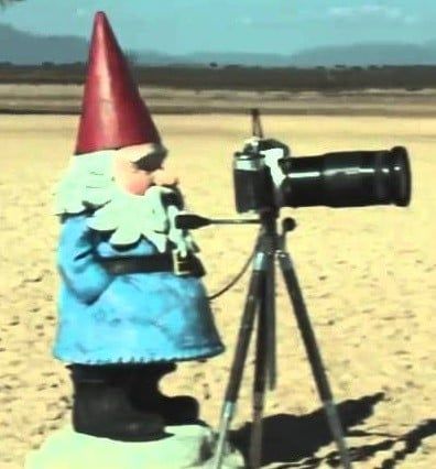 The Travelocity Roaming Gnome - "Safari" Commercial