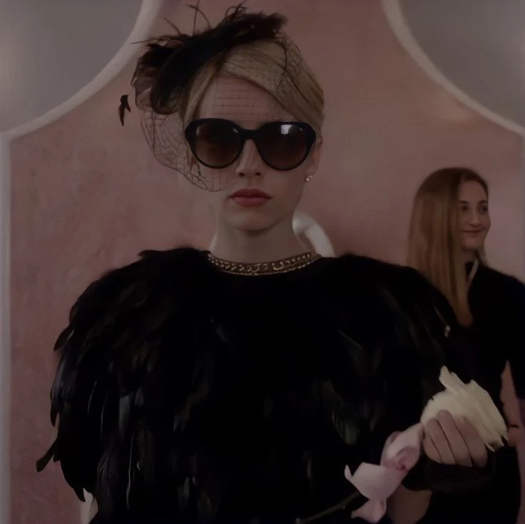 Chanel Oberlin Latino (Scream Queens) [Karla Falcón]