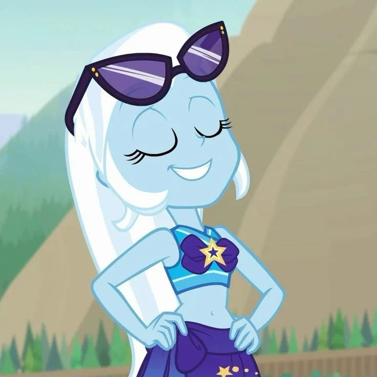Trixie Lulamoon (My Little Pony Equestria Girls Rainbow Rocks)