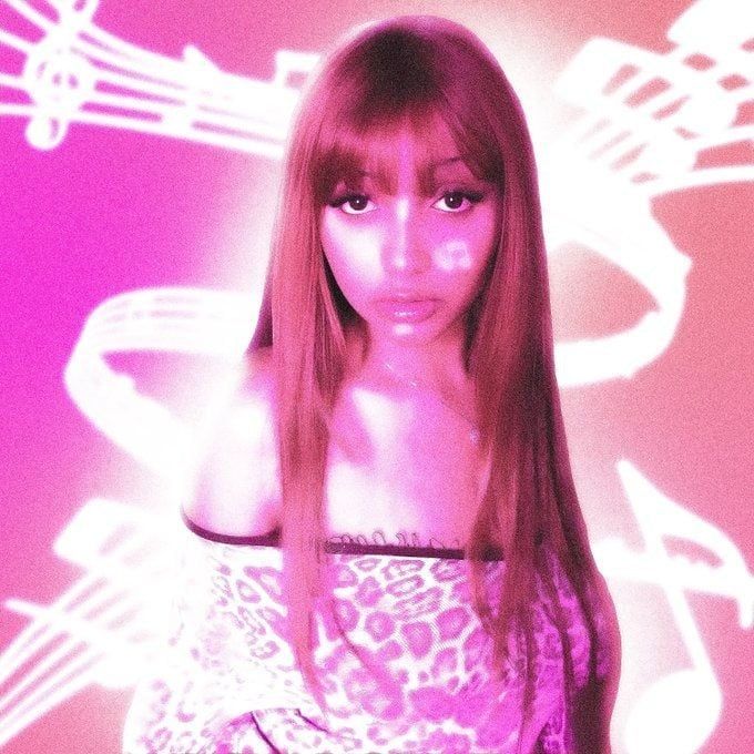 pinkpantheress