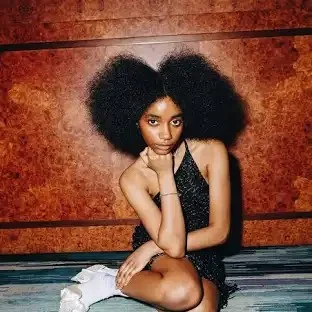 Flowerovlove (Joyce Cissé)