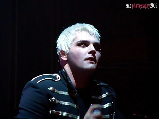 Gerard Way (2006 Cleaned Voice)