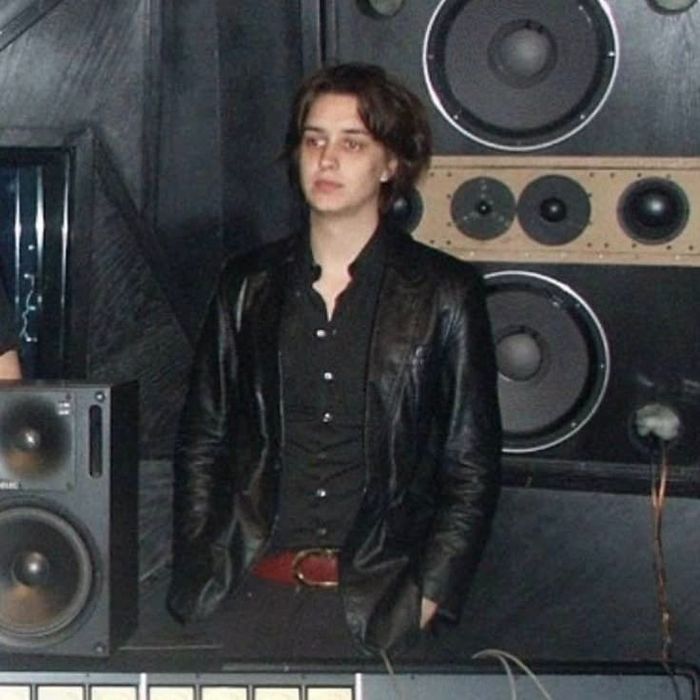 Julián Casablancas (First impressions of the earth)