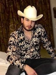 Johnny Cortez (Ex Plebes)
