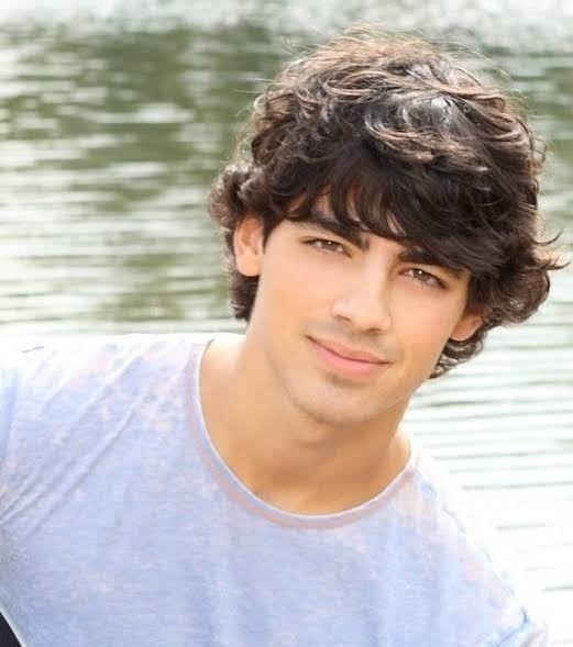 Joe Jonas (2010) (Speaking)