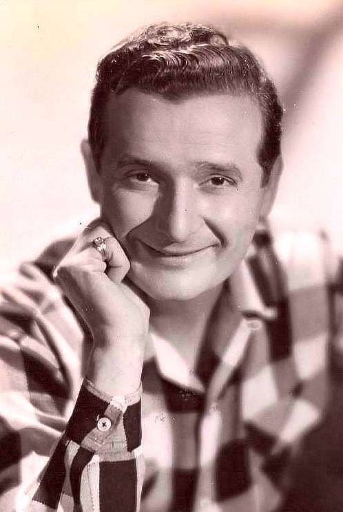 Lou Monte (Golden Hits, 1964) (Italian-American Singer) (Better for singing)