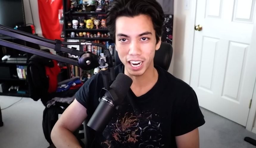EruptionFang - Youtuber