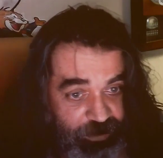 Steaua intunecata (Romanian mentally-ill youtuber)