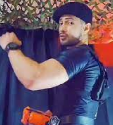 R.octavoc.r / The Boulets Guy (Tik Tok)
