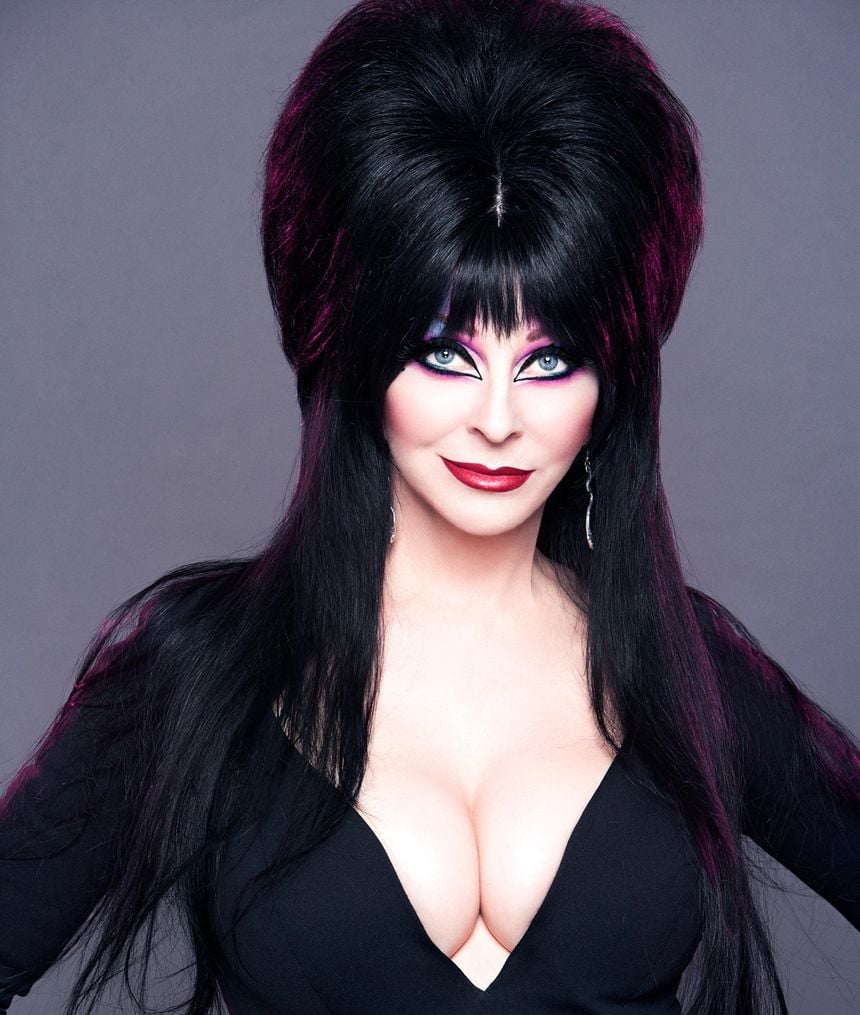 Elvira Mistress Of The Dark (Cassandra Peterson)
