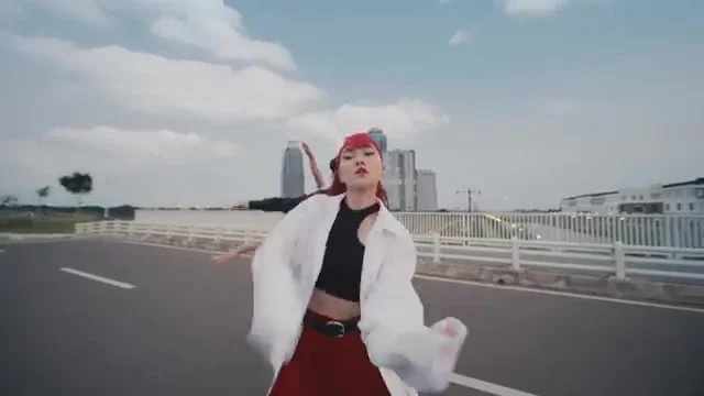 Isyana Sarasvati (Paradox Era)