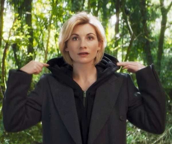 Thirteenth Doctor jodie whittaker (Doctor Who classic)