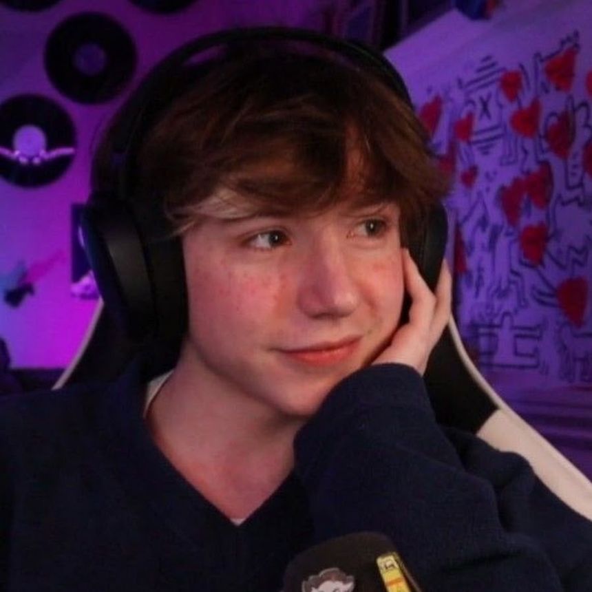 piso4 (Twitch-streamer/YouTuber)