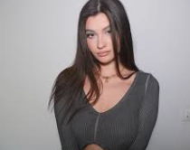 Erika Isac
