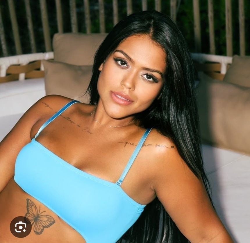 camila loures