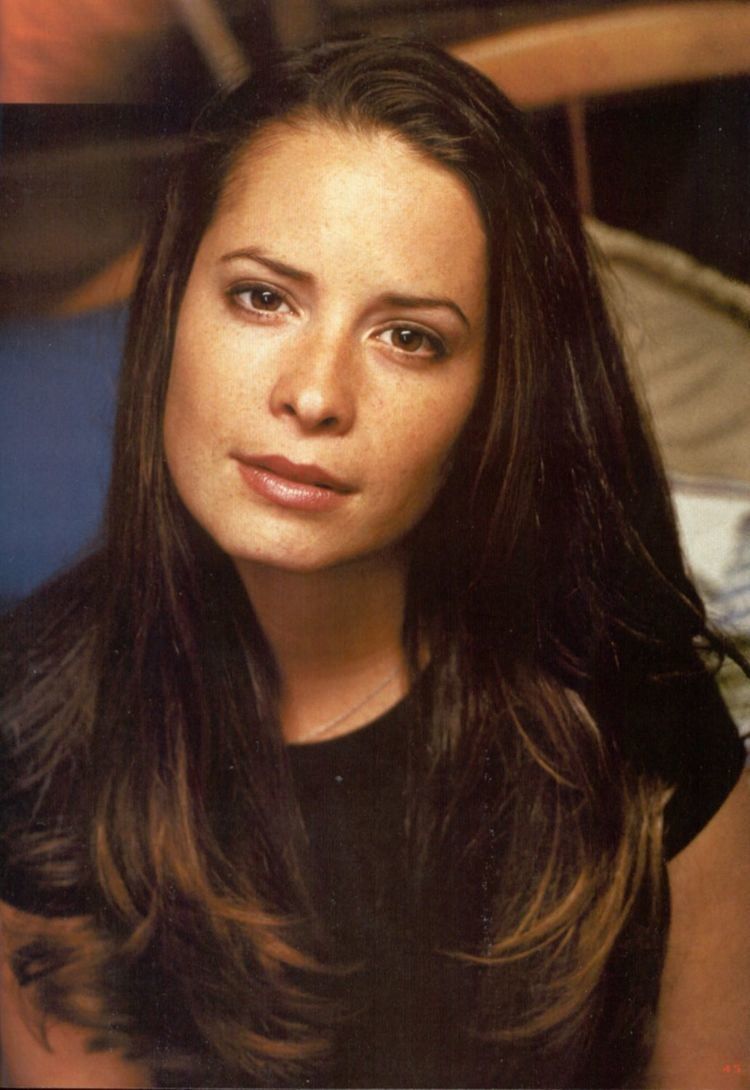 Piper Halliwell (Holly Marie Combs)