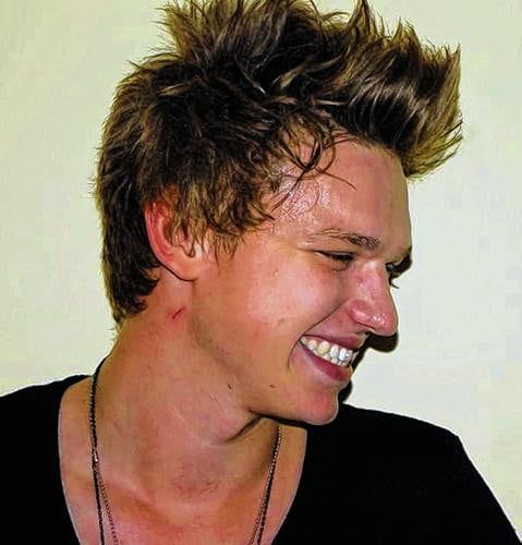 Lucas Hain (FAST BOY)