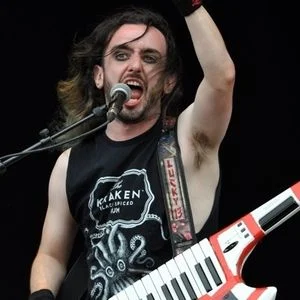 Christopher Bowes (Alestorm)