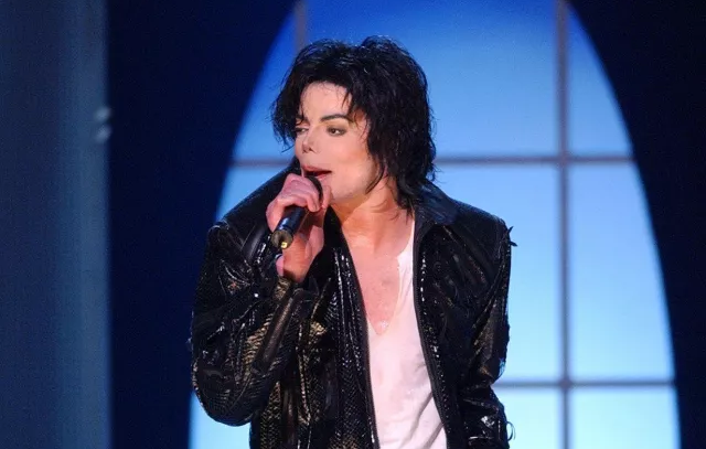 Michael Jackson (Invincible Era 2001) (V2)